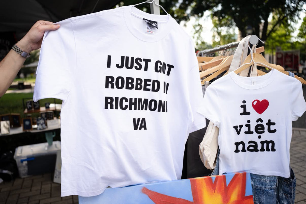 01 I JUST ROBBED IN RICHMOND VA BOXY TEE