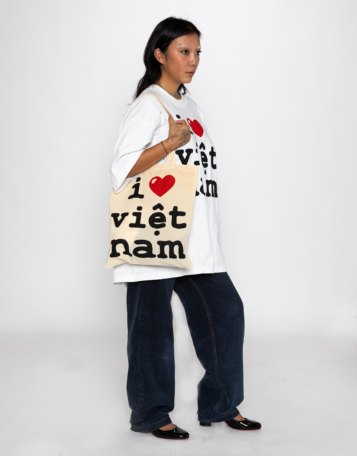 A01 i heart vietnam (I Love Vietnam) Cropped Boxy Tee