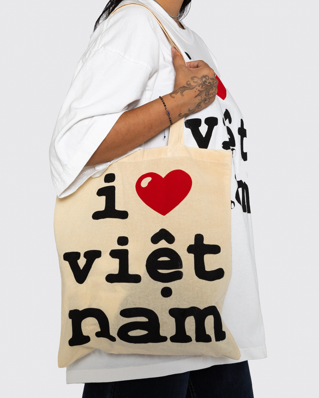A01 i heart vietnam (I Love Vietnam) Cropped Boxy Tee